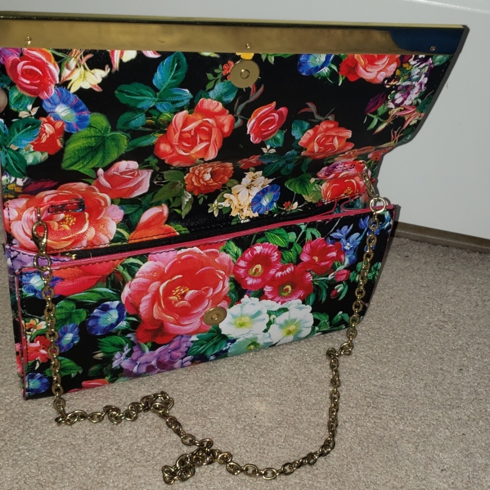 Purse - Picture 4 of 5